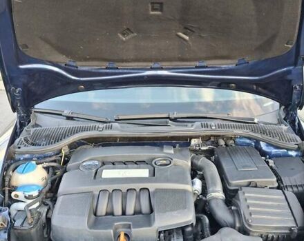 Синий Шкода Октавия, объемом двигателя 1.6 л и пробегом 247 тыс. км за 6000 $, фото 18 на Automoto.ua