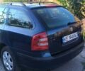 Синій Шкода Октавія, об'ємом двигуна 1.6 л та пробігом 214 тис. км за 7100 $, фото 2 на Automoto.ua