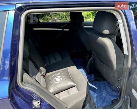 Синій Шкода Октавія, об'ємом двигуна 1.6 л та пробігом 215 тис. км за 4700 $, фото 2 на Automoto.ua