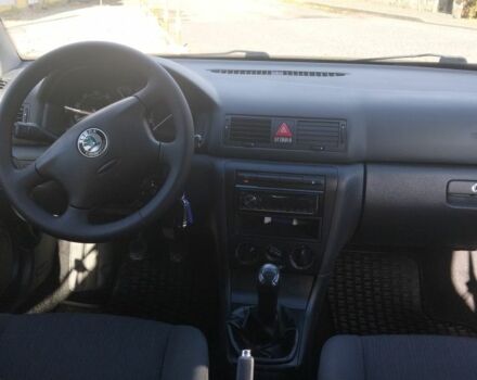 Синий Шкода Октавия, объемом двигателя 1 л и пробегом 230 тыс. км за 5100 $, фото 6 на Automoto.ua