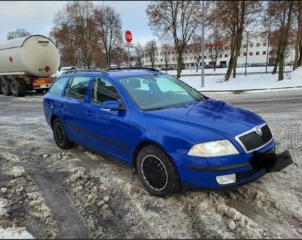 Синій Шкода Октавія, об'ємом двигуна 2 л та пробігом 327 тис. км за 3350 $, фото 3 на Automoto.ua