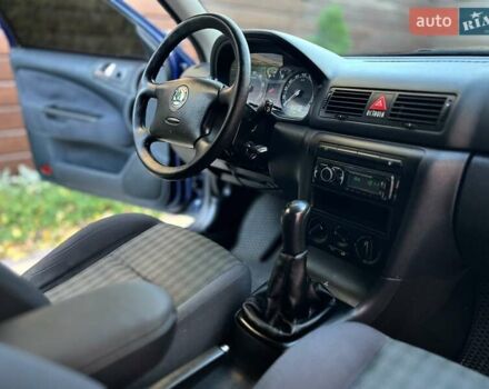 Синий Шкода Октавия, объемом двигателя 1.6 л и пробегом 184 тыс. км за 5450 $, фото 12 на Automoto.ua