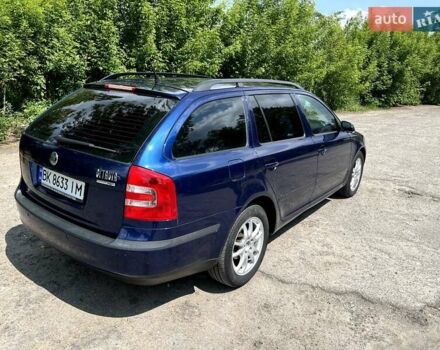 Синій Шкода Октавія, об'ємом двигуна 1.6 л та пробігом 215 тис. км за 4700 $, фото 9 на Automoto.ua