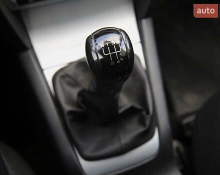 Шкода Октавія 2009 у Харкові на Automoto.ua Синій Шкода Октавія, об'ємом двигуна 1.6 л та пробігом 249 тис. км за 6999 $, фото 16 на Automoto.ua