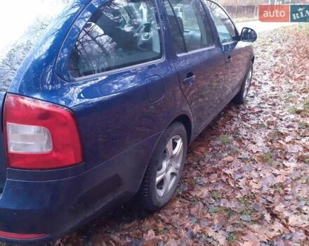 Синий Шкода Октавия, объемом двигателя 1.6 л и пробегом 176 тыс. км за 6800 $, фото 2 на Automoto.ua