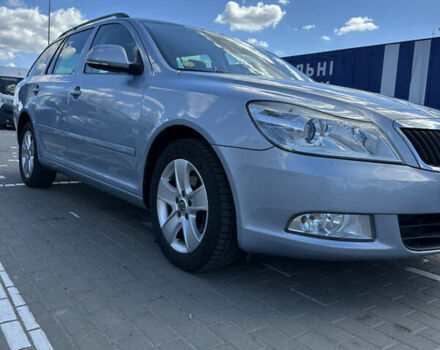 Синий Шкода Октавия, объемом двигателя 1.4 л и пробегом 220 тыс. км за 7500 $, фото 3 на Automoto.ua