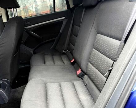 Синий Шкода Октавия, объемом двигателя 1.6 л и пробегом 250 тыс. км за 7200 $, фото 4 на Automoto.ua