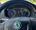 Синій Шкода Октавія, об'ємом двигуна 2 л та пробігом 205 тис. км за 9500 $, фото 5 на Automoto.ua