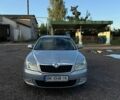 Синий Шкода Октавия, объемом двигателя 1.39 л и пробегом 195 тыс. км за 6400 $, фото 1 на Automoto.ua