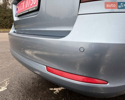 Синий Шкода Октавия, объемом двигателя 1.6 л и пробегом 86 тыс. км за 7900 $, фото 5 на Automoto.ua