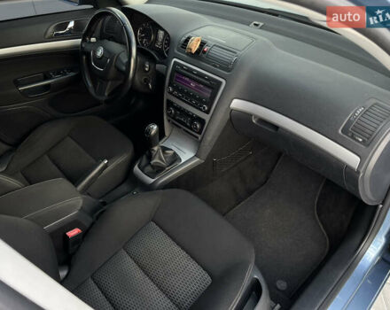 Синий Шкода Октавия, объемом двигателя 1.39 л и пробегом 250 тыс. км за 6799 $, фото 19 на Automoto.ua