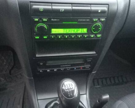 Шкода Октавия 2009 в Тернополе на Automoto.ua Синий Шкода Октавия, объемом двигателя 1.6 л и пробегом 233 тыс. км за 5799 $, фото 33 на Automoto.ua