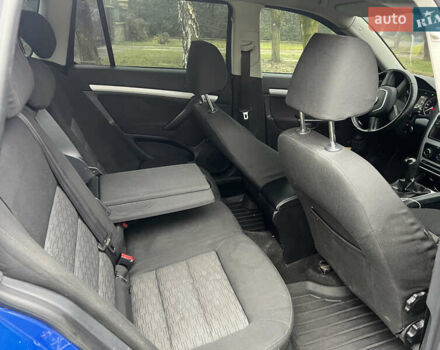 Синій Шкода Октавія, об'ємом двигуна 1.6 л та пробігом 299 тис. км за 6299 $, фото 14 на Automoto.ua