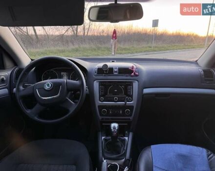 Синій Шкода Октавія, об'ємом двигуна 1.8 л та пробігом 290 тис. км за 6400 $, фото 27 на Automoto.ua