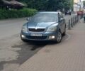 Синий Шкода Октавия, объемом двигателя 2 л и пробегом 219 тыс. км за 7000 $, фото 1 на Automoto.ua