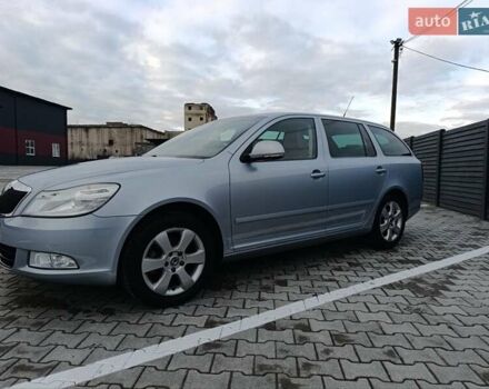 Синій Шкода Октавія, об'ємом двигуна 1.8 л та пробігом 228 тис. км за 7400 $, фото 9 на Automoto.ua