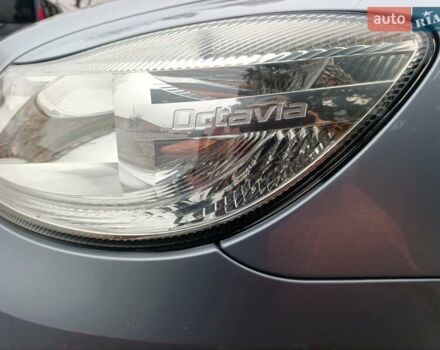 Синій Шкода Октавія, об'ємом двигуна 1.8 л та пробігом 228 тис. км за 7400 $, фото 17 на Automoto.ua