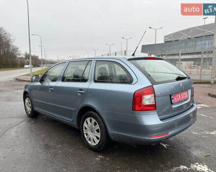 Синий Шкода Октавия, объемом двигателя 1.6 л и пробегом 86 тыс. км за 7900 $, фото 3 на Automoto.ua