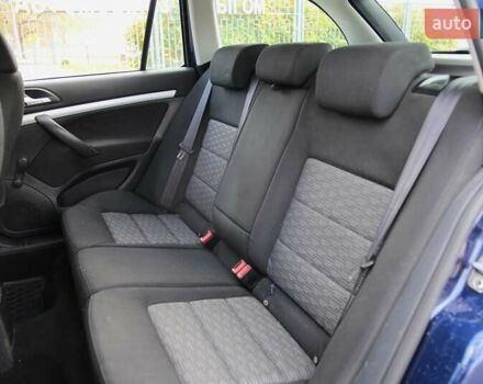 Шкода Октавія 2009 у Харкові на Automoto.ua Синій Шкода Октавія, об'ємом двигуна 1.6 л та пробігом 249 тис. км за 6999 $, фото 7 на Automoto.ua