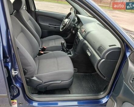 Синий Шкода Октавия, объемом двигателя 1.6 л и пробегом 181 тыс. км за 6500 $, фото 21 на Automoto.ua