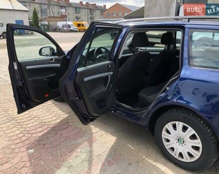 Синий Шкода Октавия, объемом двигателя 1.4 л и пробегом 266 тыс. км за 5800 $, фото 21 на Automoto.ua