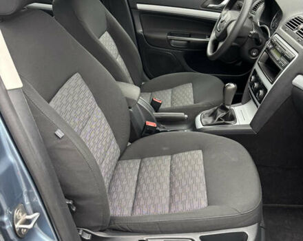 Синий Шкода Октавия, объемом двигателя 1.6 л и пробегом 86 тыс. км за 7900 $, фото 19 на Automoto.ua