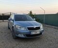 Синий Шкода Октавия, объемом двигателя 1.8 л и пробегом 240 тыс. км за 8300 $, фото 1 на Automoto.ua