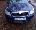 Синий Шкода Октавия, объемом двигателя 1.6 л и пробегом 176 тыс. км за 6800 $, фото 1 на Automoto.ua