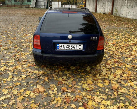 Синий Шкода Октавия, объемом двигателя 1.6 л и пробегом 260 тыс. км за 4799 $, фото 4 на Automoto.ua