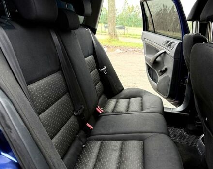 Синий Шкода Октавия, объемом двигателя 1.6 л и пробегом 250 тыс. км за 7200 $, фото 5 на Automoto.ua