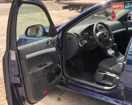 Синий Шкода Октавия, объемом двигателя 1.4 л и пробегом 266 тыс. км за 5800 $, фото 18 на Automoto.ua