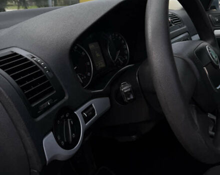 Шкода Октавия 2009 в Луцке на Automoto.ua Синий Шкода Октавия, объемом двигателя 0 л и пробегом 274 тыс. км за 6850 $, фото 10 на Automoto.ua