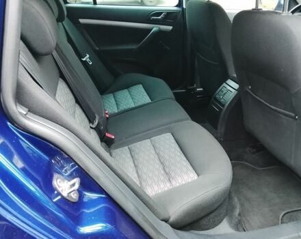 Синій Шкода Октавія, об'ємом двигуна 1.8 л та пробігом 228 тис. км за 7600 $, фото 8 на Automoto.ua