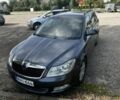 Синий Шкода Октавия, объемом двигателя 2 л и пробегом 370 тыс. км за 2657 $, фото 1 на Automoto.ua