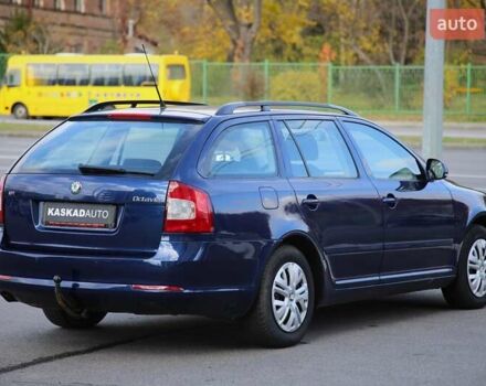 Шкода Октавія 2009 у Харкові на Automoto.ua Синій Шкода Октавія, об'ємом двигуна 1.6 л та пробігом 249 тис. км за 6999 $, фото 5 на Automoto.ua