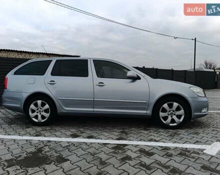Синий Шкода Октавия, объемом двигателя 1.8 л и пробегом 228 тыс. км за 7600 $, фото 12 на Automoto.ua