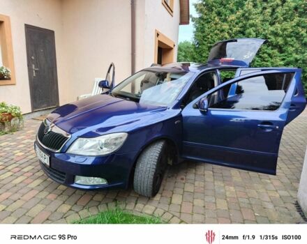 Синій Шкода Октавія, об'ємом двигуна 1.8 л та пробігом 240 тис. км за 7500 $, фото 12 на Automoto.ua
