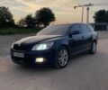 Синий Шкода Октавия, объемом двигателя 2 л и пробегом 279 тыс. км за 7500 $, фото 1 на Automoto.ua
