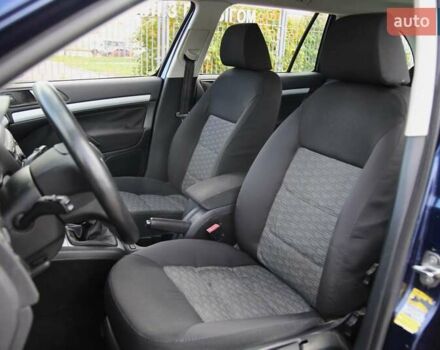 Шкода Октавія 2009 у Харкові на Automoto.ua Синій Шкода Октавія, об'ємом двигуна 1.6 л та пробігом 249 тис. км за 6999 $, фото 6 на Automoto.ua