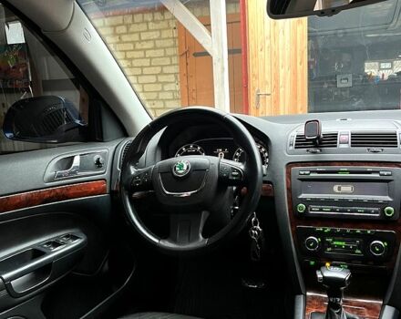 Синій Шкода Октавія, об'ємом двигуна 1.8 л та пробігом 255 тис. км за 8700 $, фото 9 на Automoto.ua