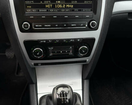 Шкода Октавия 2009 в Луцке на Automoto.ua Синий Шкода Октавия, объемом двигателя 0 л и пробегом 274 тыс. км за 6850 $, фото 11 на Automoto.ua