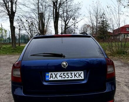 Синий Шкода Октавия, объемом двигателя 1.6 л и пробегом 250 тыс. км за 7200 $, фото 3 на Automoto.ua