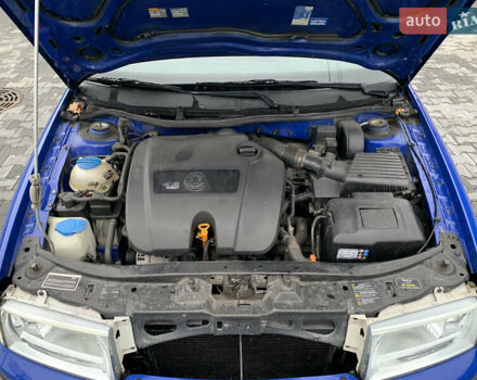 Синий Шкода Октавия, объемом двигателя 1.6 л и пробегом 195 тыс. км за 6500 $, фото 17 на Automoto.ua