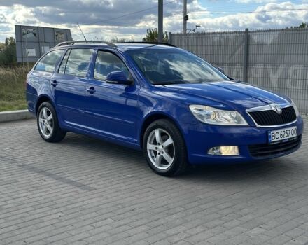 Синій Шкода Октавія, об'ємом двигуна 1.6 л та пробігом 222 тис. км за 6800 $, фото 4 на Automoto.ua