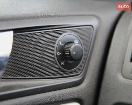 Шкода Октавія 2009 у Харкові на Automoto.ua Синій Шкода Октавія, об'ємом двигуна 1.6 л та пробігом 249 тис. км за 6999 $, фото 20 на Automoto.ua