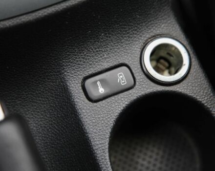 Шкода Октавія 2009 у Харкові на Automoto.ua Синій Шкода Октавія, об'ємом двигуна 1.6 л та пробігом 249 тис. км за 6999 $, фото 17 на Automoto.ua