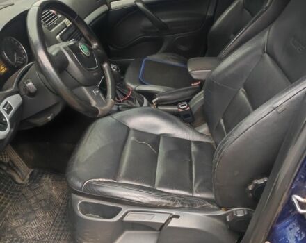 Синий Шкода Октавия, объемом двигателя 1.6 л и пробегом 330 тыс. км за 7094 $, фото 3 на Automoto.ua