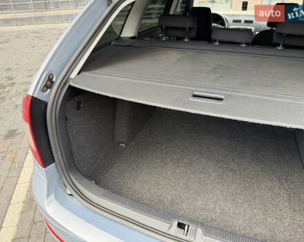 Синий Шкода Октавия, объемом двигателя 1.6 л и пробегом 186 тыс. км за 8400 $, фото 100 на Automoto.ua