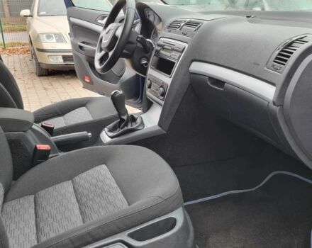 Синий Шкода Октавия, объемом двигателя 1.4 л и пробегом 235 тыс. км за 7500 $, фото 9 на Automoto.ua