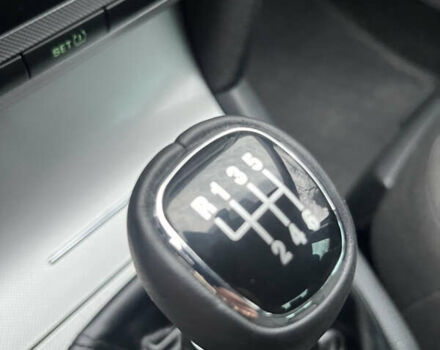 Синий Шкода Октавия, объемом двигателя 1.4 л и пробегом 273 тыс. км за 5900 $, фото 41 на Automoto.ua